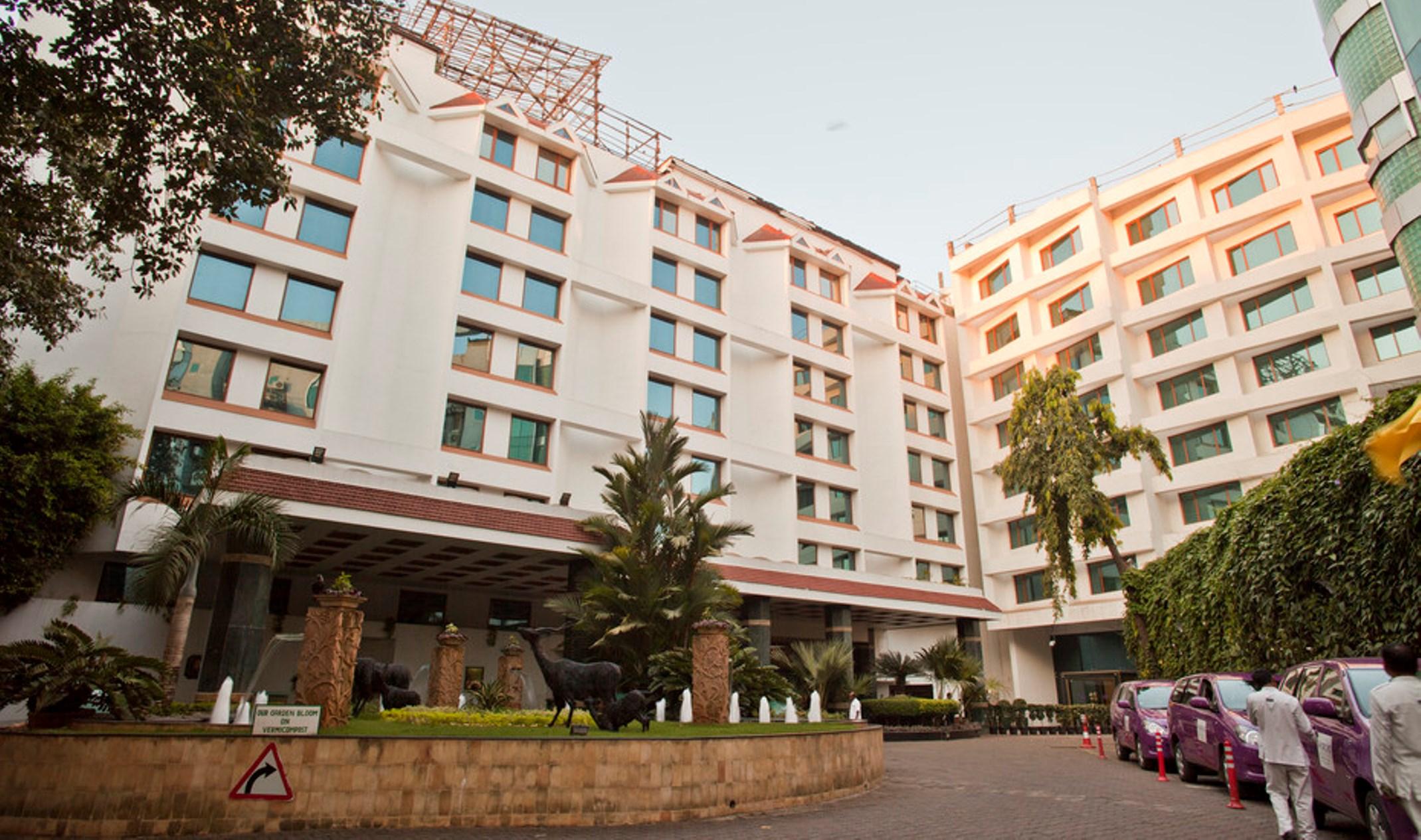 The Orchid Hotel Mumbai Vile Parle Kültér fotó The Oberoi, Mumbai